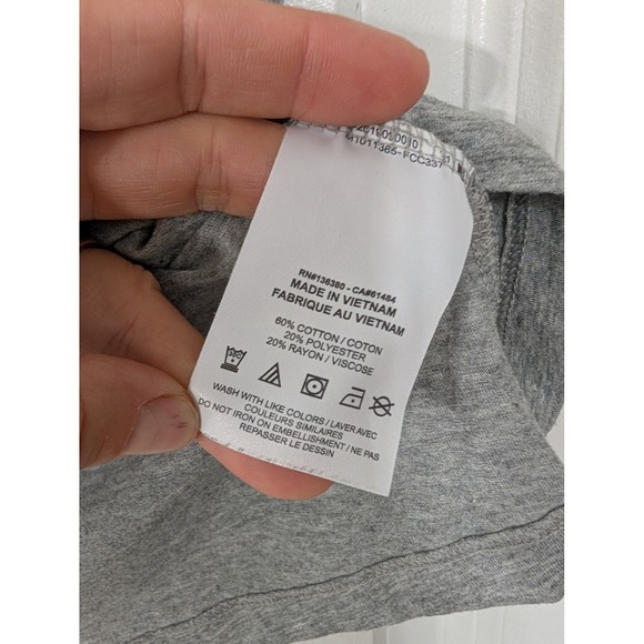 Nike‎ The Nike Tee XS Philadelphia Eagles Fly Graphic V-Neck T-Shirt women's - Picture 5 of 6